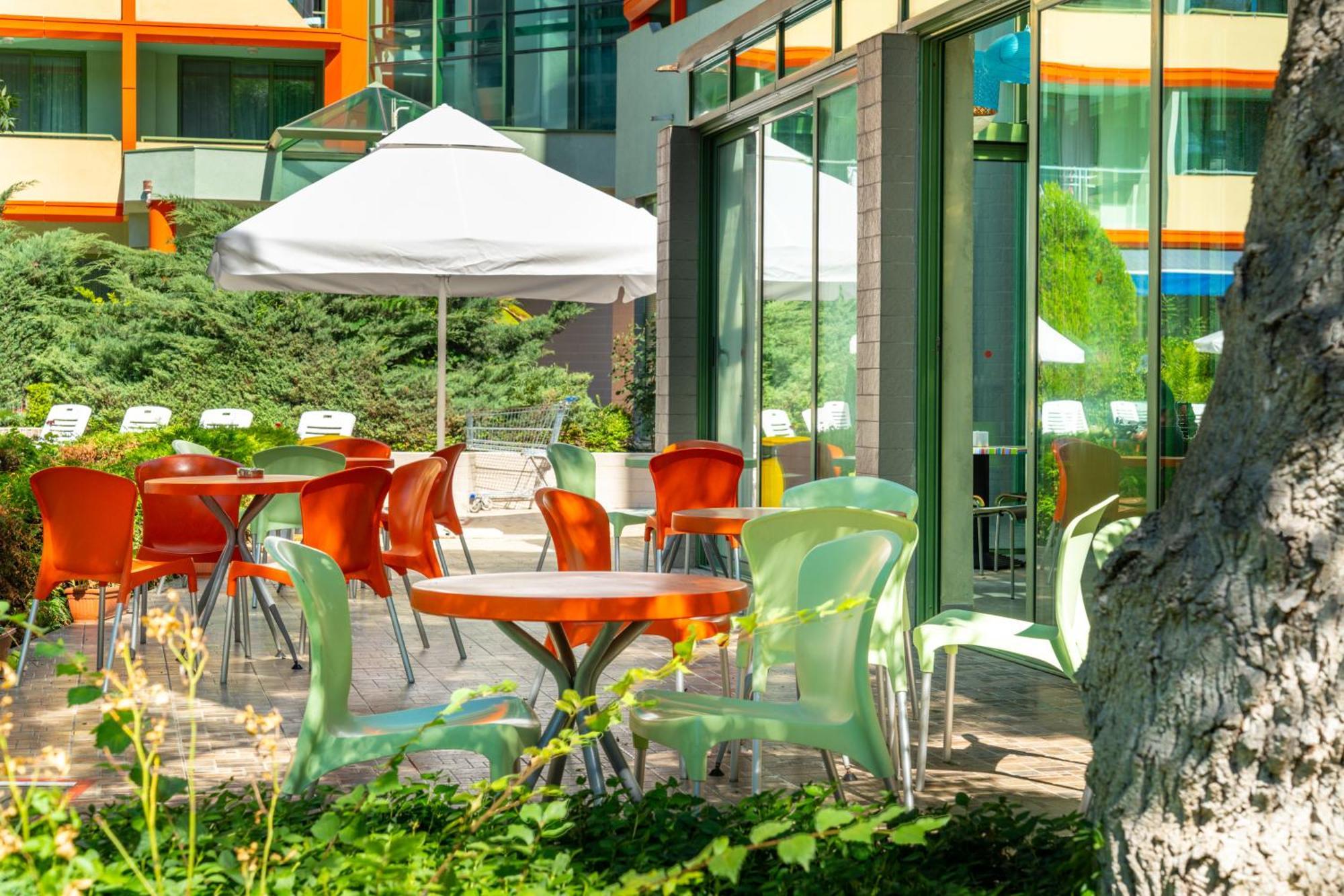 Mpm Hotel Kalina Garden ซันนีบีช ภายนอก รูปภาพ